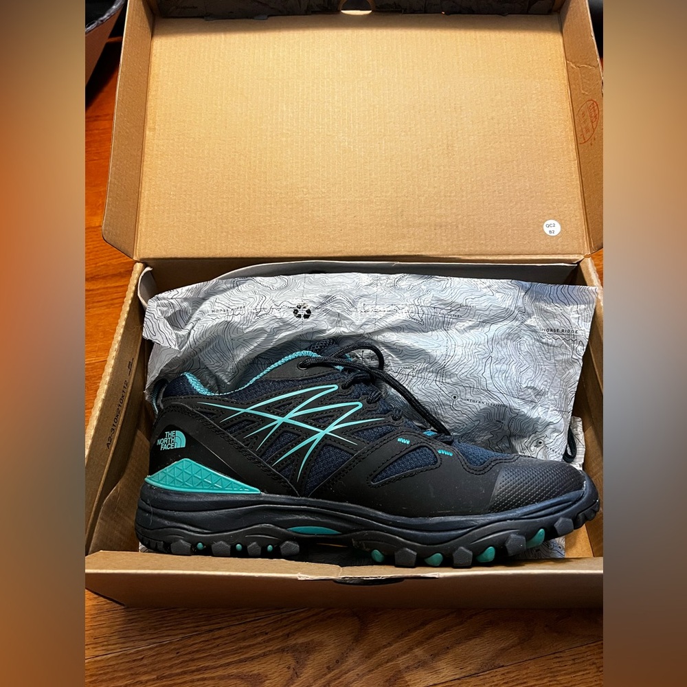 The North Face Women’s Hedgehog fastpack gtx Hiking LT Shoes - Picture 6 of 16